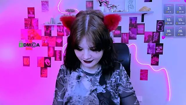 Snapshot of nikki_kiss_ chatting on May 13, 9:06 am nikki kiss online show from May 13, 9:06 am