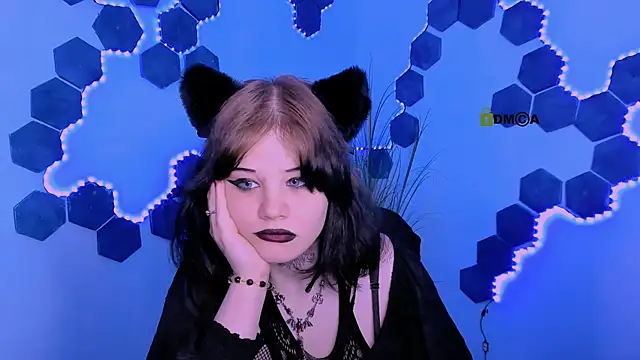 Snapshot of nikki_kiss_ chatting on May 20, 9:15 am nikki kiss online show from May 20, 9:15 am