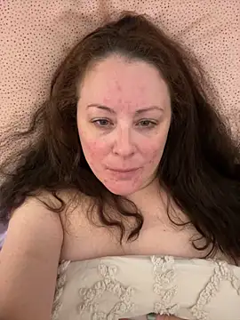 Snapshot of NeedyKitty47 chatting on May 26, 11:06 am NeedyKitty47 online show from May 26, 11:06 am