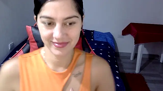 Snapshot of Bandida553 chatting on June 29, 10:21 pm Bandida553 online show from June 29, 10:21 pm