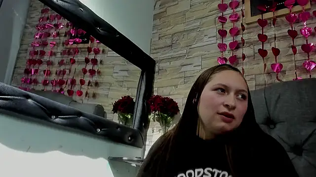 dakotaa blonde online show from April 13, 3:06 pm