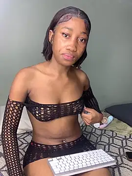 Petite BUNNYWORXXX online show from April 21, 12:56 am