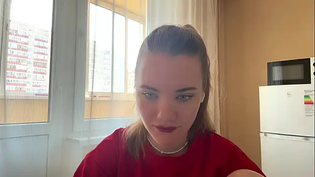 Snapshot of doana_bebriti chatting on June 23, 8:01 am doana bebriti online show from June 23, 8:01 am