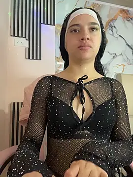 Snapshot of lia_ec chatting on June 20, 2:31 pm lia ec online show from June 20, 2:31 pm