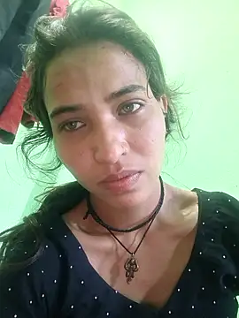 Snapshot of Priya7579 chatting on April 20, 2:47 am Priya7579 online show from April 20, 2:47 am