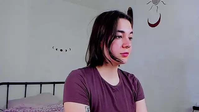 LiyaFly online show from May 13, 4:10 am
