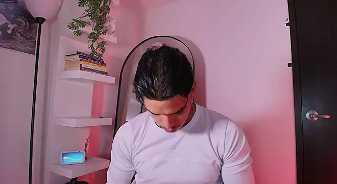 andyypalmer  online show from July 3, 5:58 am