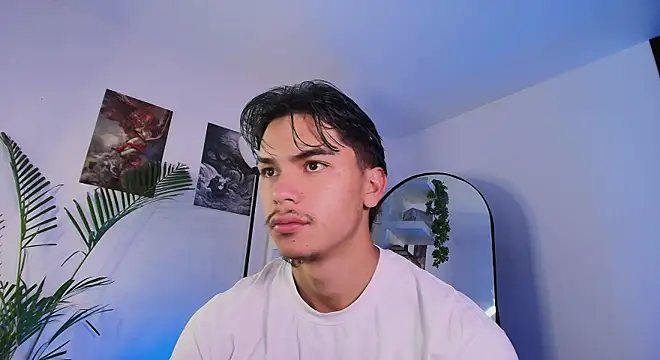 andyypalmer  online show from July 8, 5:34 am