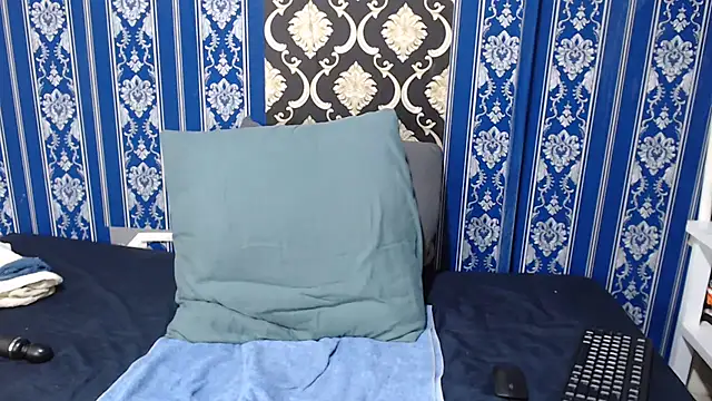 YummyBrownyxx online show from June 26, 7:18 pm