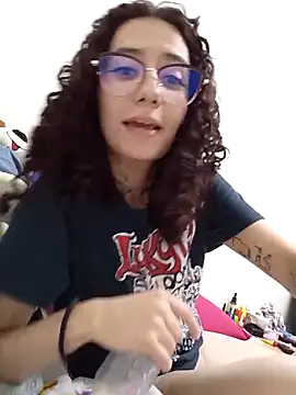 Aura Phone online show from April 18, 3:43 am