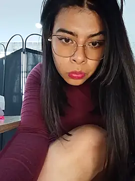 Snapshot of SOFIA-11_ chatting on May 29, 9:13 pm SOFIA-11 online show from May 29, 9:13 pm