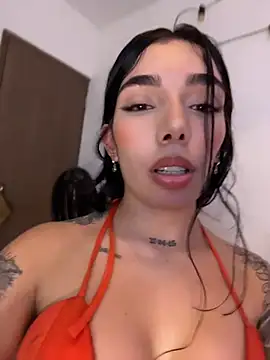 milasantana  online show from June 14, 2:24 am
