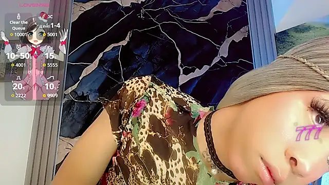 Snapshot of moon_sweet- chatting on July 16, 3:34 am moon sweet- online show from July 16, 3:34 am