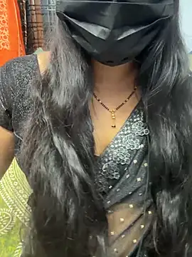 sweetylove01 online show from April 23, 6:10 pm