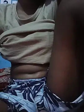 Ishu  Lovee online show from April 15, 7:10 pm