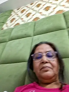 Shalini3456 online show from May 16, 7:05 am