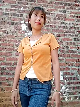 Elena Mia online show from May 16, 12:18 am