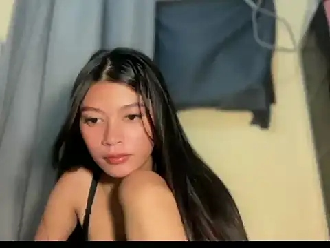 Snapshot of imyourcheska chatting on May 15, 1:40 pm imyourcheska online show from May 15, 1:40 pm