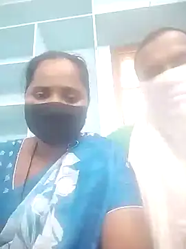 Rajaranicouples1 online show from April 16, 7:53 am