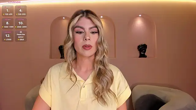 MiaSilvaX online show from July 10, 11:02 am