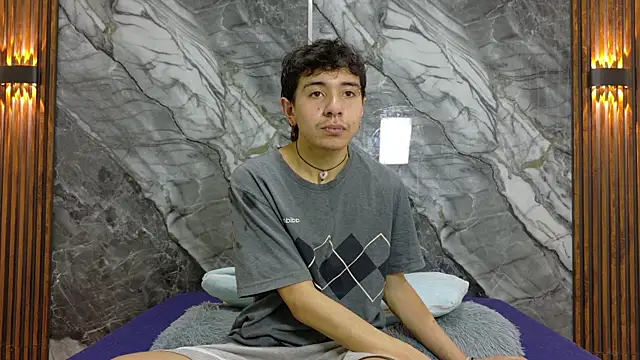 Snapshot of NoahWalker__ chatting on July 12, 11:01 am NoahWalker online show from July 12, 11:01 am