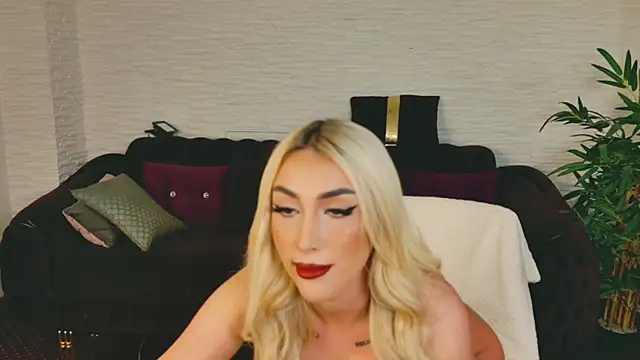 BlondieXStar online show from April 17, 8:23 pm