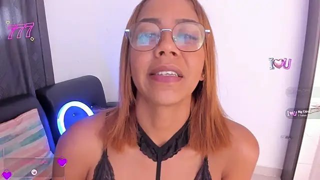 MalloryKim online show from May 2, 1:27 pm