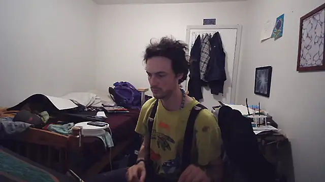 JohnnyMoves online show from May 27, 2:30 am