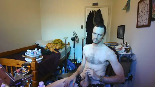 JohnnyMoves online show from July 21, 10:23 pm