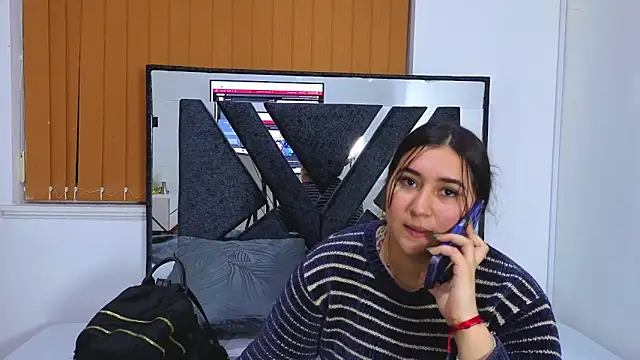 sofiagregorie online show from May 30, 2:47 pm