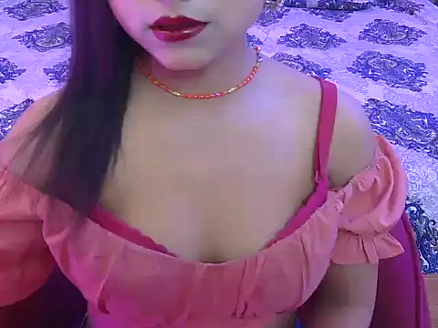 Snapshot of bold-fareen chatting on April 21, 8:42 am bold-fareen online show from April 21, 8:42 am