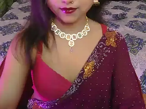 Snapshot of bold-fareen chatting on May 5, 1:35 am bold-fareen online show from May 5, 1:35 am