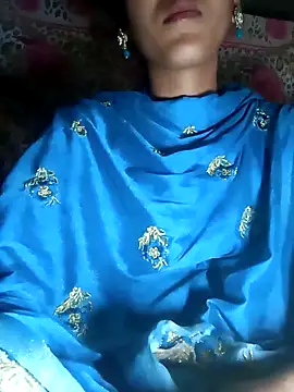 Kanika kumari01 online show from April 17, 3:48 pm