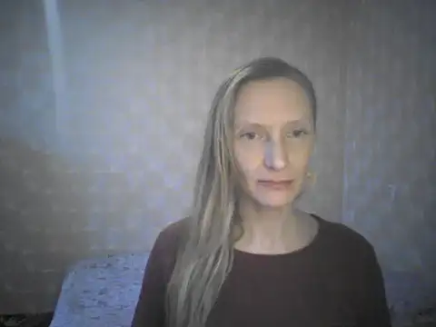 LunaBelle8 online show from May 12, 4:59 pm