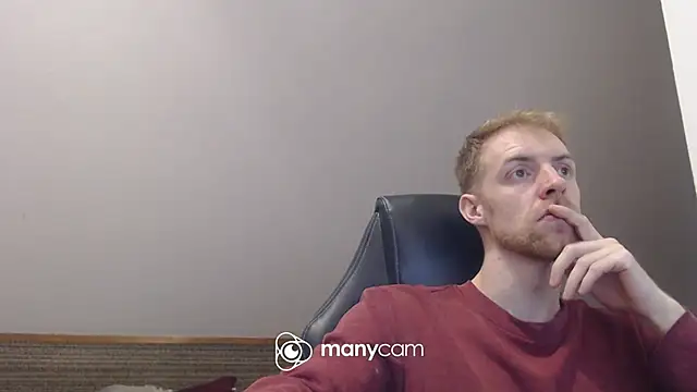 Snapshot of Milkyman7 chatting on November 1, 7:05 pm Milkyman7 online show from November 1, 7:05 pm