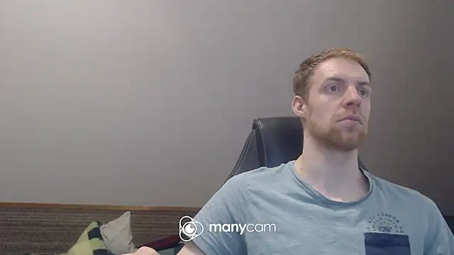 Snapshot of Milkyman7 chatting on February 25, 6:50 pm Milkyman7 online show from February 25, 6:50 pm