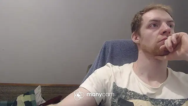 Snapshot of Milkyman7 chatting on March 18, 8:12 pm Milkyman7 online show from March 18, 8:12 pm