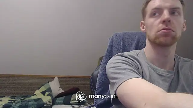 Snapshot of Milkyman7 chatting on April 11, 8:13 pm Milkyman7 online show from April 11, 8:13 pm