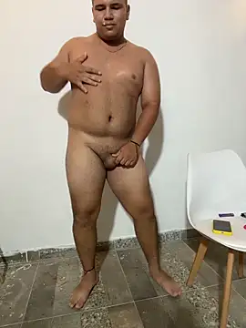 Patricio 02 online show from June 18, 2:45 am