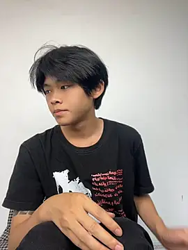 Snapshot of XBD-1 chatting on July 1, 7:02 pm XBD-1 online show from July 1, 7:02 pm