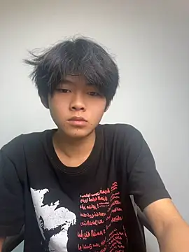 Snapshot of XBD-1 chatting on July 4, 6:47 pm XBD-1 online show from July 4, 6:47 pm