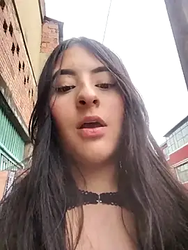 Maggiee 1 online show from June 29, 7:14 pm