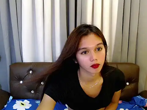 Snapshot of marie_castro chatting on May 11, 4:04 pm marie castro online show from May 11, 4:04 pm