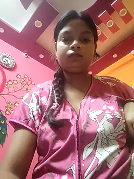 Snapshot of Simupaul001 chatting on May 4, 9:55 pm Simupaul001 online show from May 4, 9:55 pm