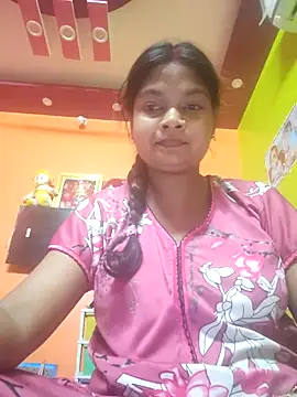 Snapshot of Simupaul001 chatting on May 10, 9:31 pm Simupaul001 online show from May 10, 9:31 pm