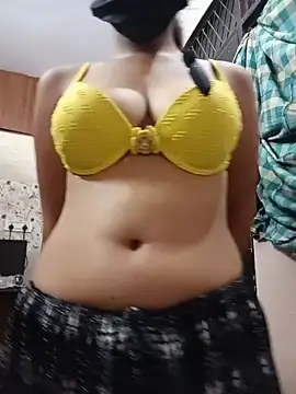 Snapshot of Your_SugarBaby- chatting on June 7, 7:50 pm Your SugarBaby- online show from June 7, 7:50 pm