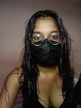 Snapshot of Your_SugarBaby- chatting on June 26, 5:28 pm Your SugarBaby- online show from June 26, 5:28 pm