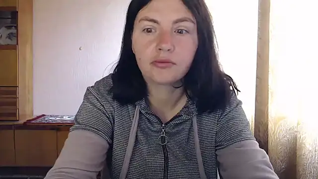 AlinaxJames online show from April 23, 7:52 am