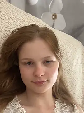 Everyda y online show from April 19, 6:43 pm