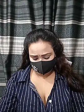 anonna7804 online show from May 7, 6:35 pm